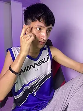 Show modela JohanSedas na web-kameri