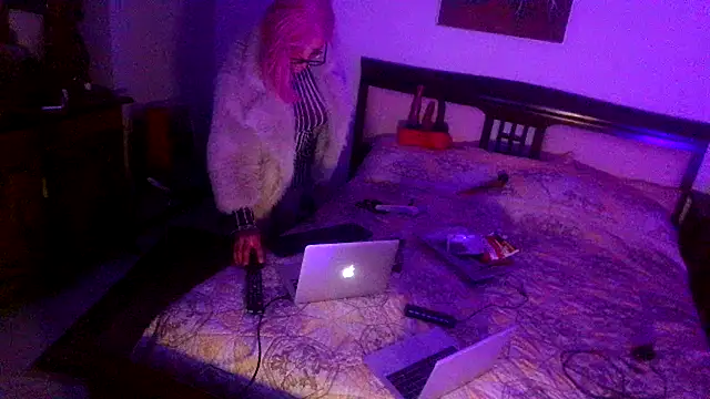 CharlotteVixxens Webcamshow