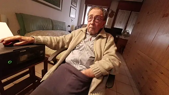 papillonhotofficial Show in webcam