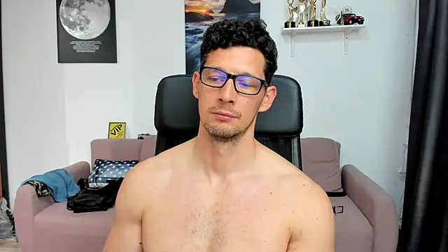 BrutusK08 Webcam Show