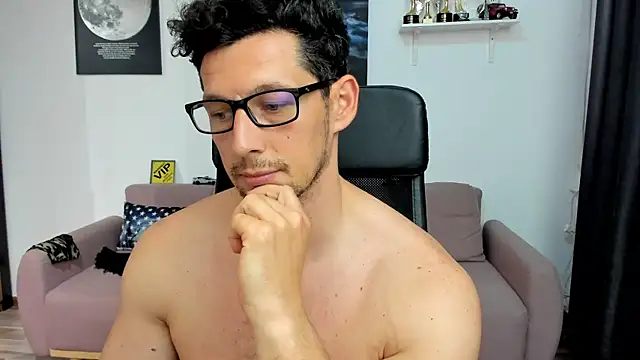 BrutusK08 Webcam-Show