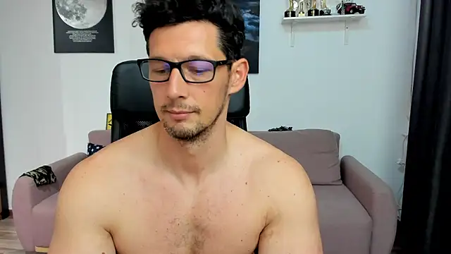 BrutusK08's Webcam Show