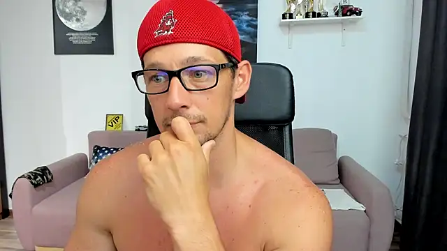 BrutusK08 Webcam Show