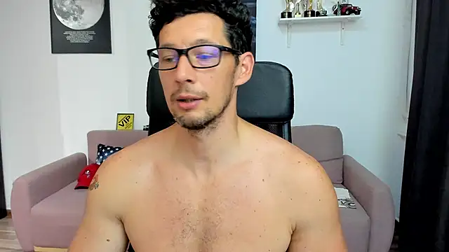 BrutusK08's Webcam Show