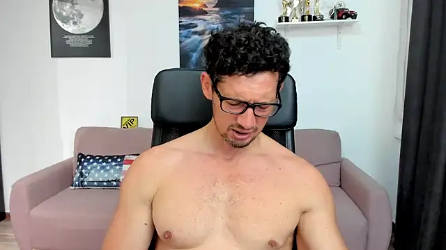 BrutusK08 Show Webcam