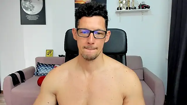 BrutusK08 Show Webcam