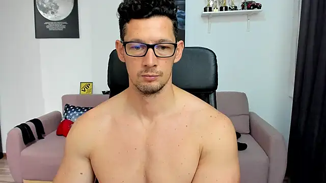 BrutusK08's Webcam Show