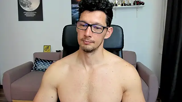 BrutusK08 Webcam show