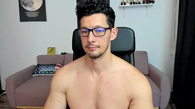 BrutusK08 Webcam Show