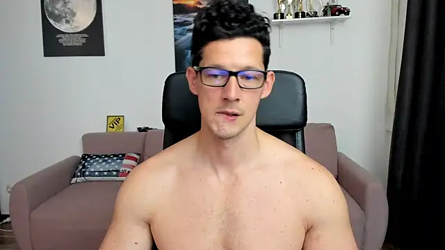 BrutusK08 Webcam-Show