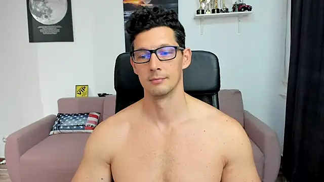 BrutusK08 网络视讯表演