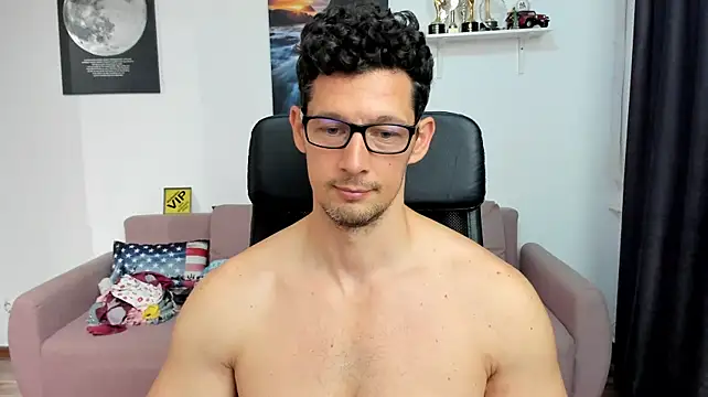 BrutusK08 Webcam show