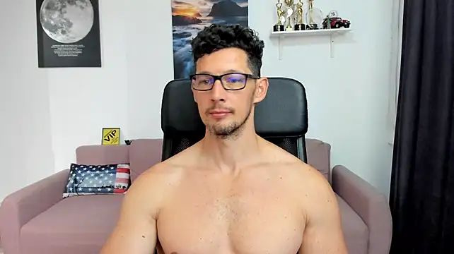 BrutusK08 Webcam show