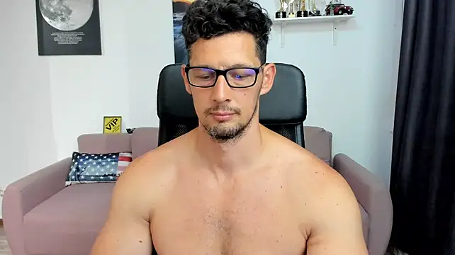 BrutusK08 Show Webcam