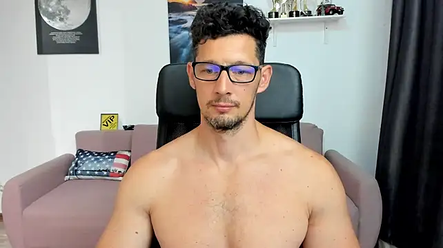 BrutusK08 Webcam show