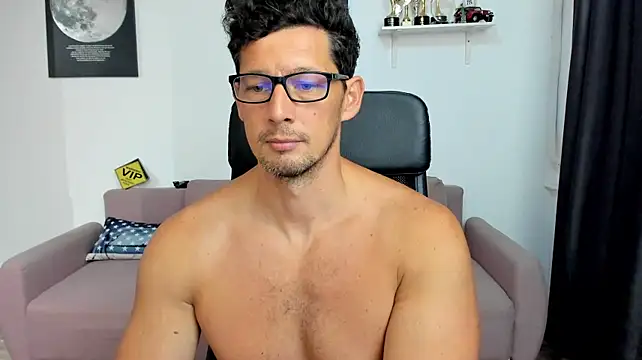 BrutusK08 ওয়েবক্যাম শো