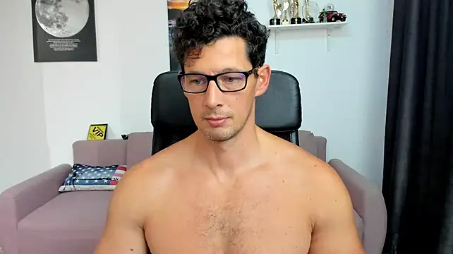 BrutusK08 Show Webcam