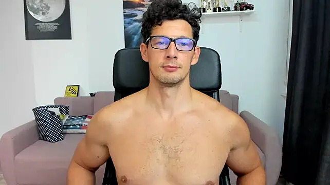 BrutusK08 Webcam show