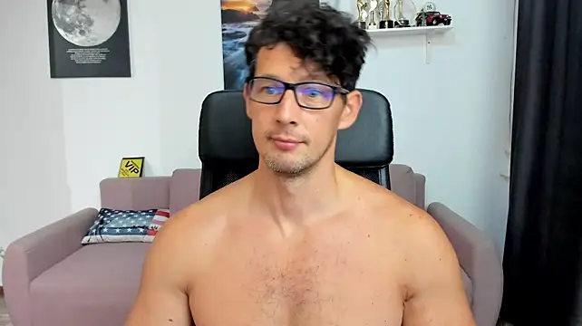 BrutusK08 Webcam show