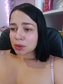 Chat +18 de Lia_Roxx ao vivo