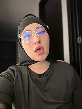 Badra_Abaid's Live XXX Chat
