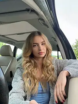 Show modela EvieEvans na web-kameri