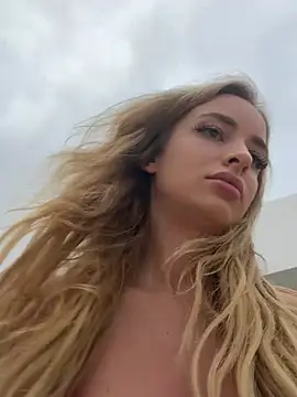 EvieEvans' Webcam Show