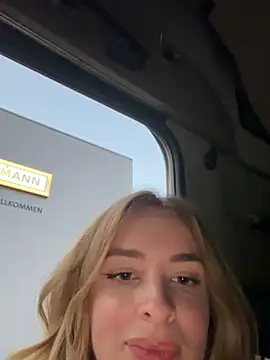 EvieEvans webkamerás műsora