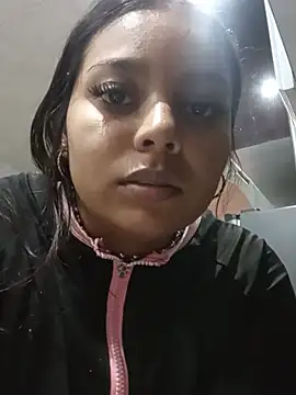 stefanie010 라이브 XXX 채팅