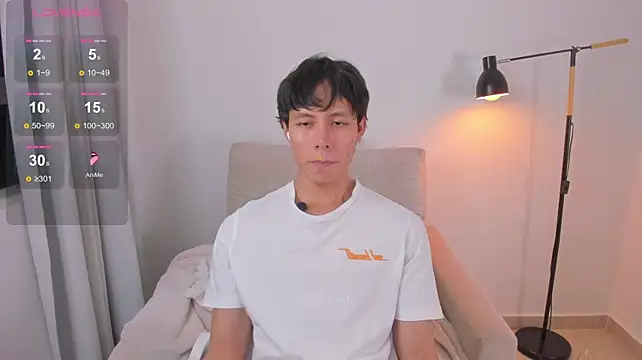 Вебкам-шоу kim_lian21