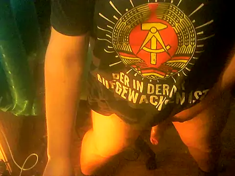 MegaDick98poland Webcam Show