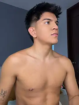 OnlySantty's Webcam Show