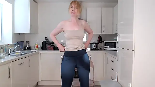Anna_Raye Webcamshow