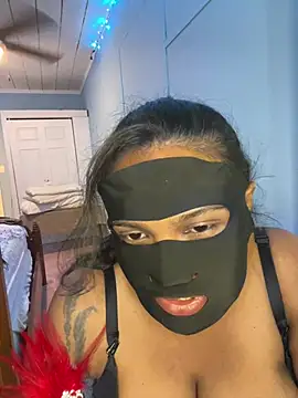 nuyaaraa Pertunjukan Webcam