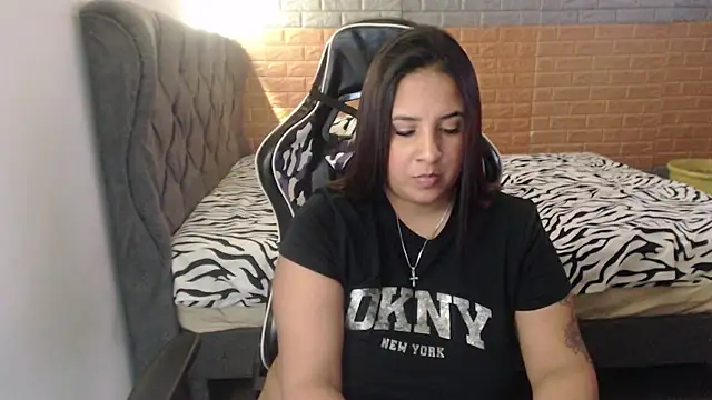 Živý XXX chat KathyHardcore69