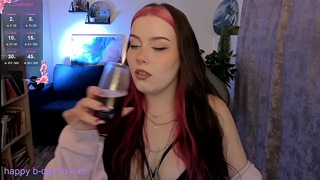 CoraMiel Chat XXX live