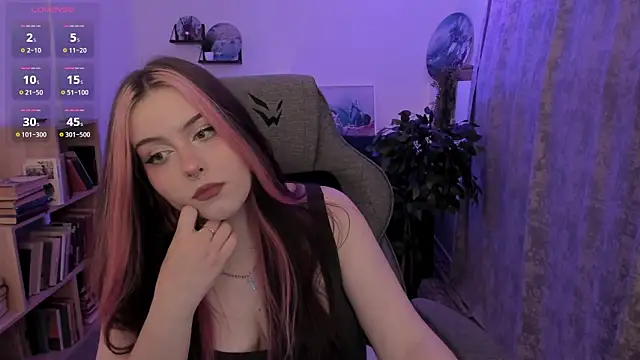 CoraMiel Chat XXX in diretta