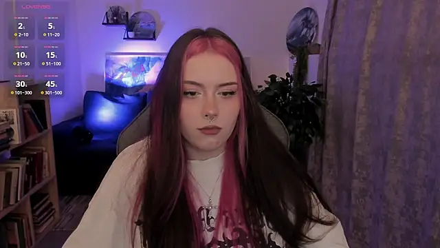 Chat +18 de CoraMiel ao vivo