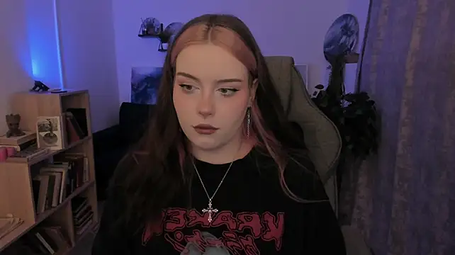 Chat +18 de CoraMiel ao vivo