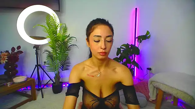 دردشة Awesome_Jolie الجنسية المباشرة