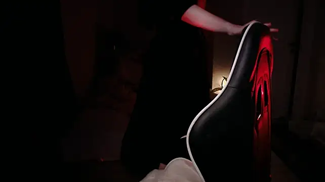 Pokazy przed kamerką – Rory_Pink