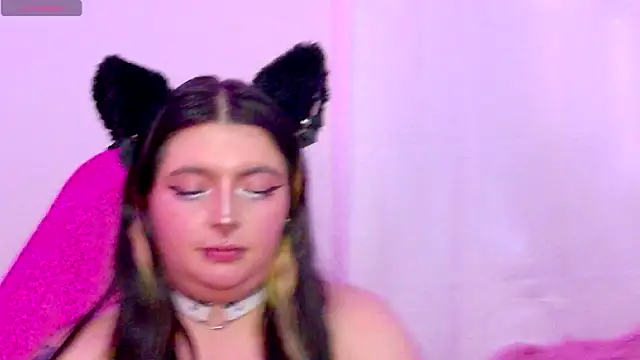 دردشة Sachi_Meow الجنسية المباشرة