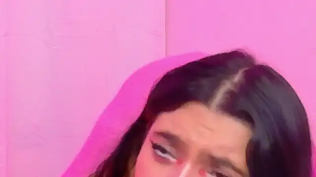 Chat XXX en directo de Sachi_Meow