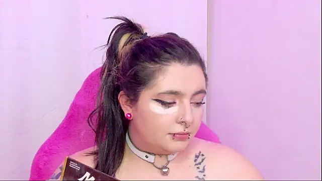 Chatroom XXX en direct de Sachi_Meow