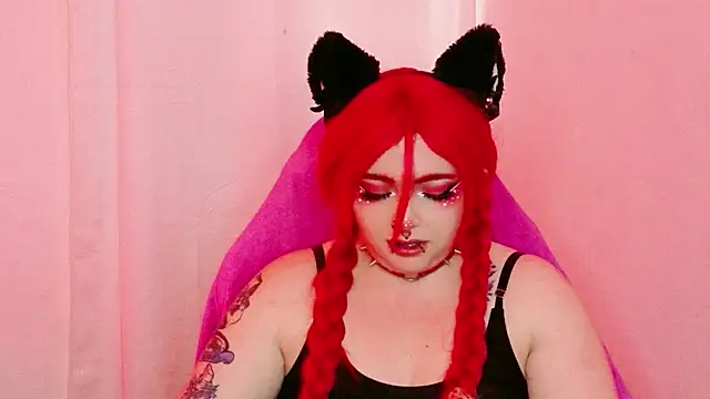 Sachi_Meow Show in webcam