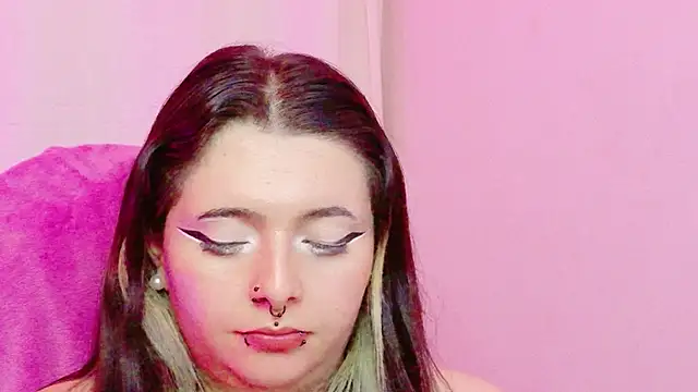 Chat XXX ao vivo de Sachi_Meow