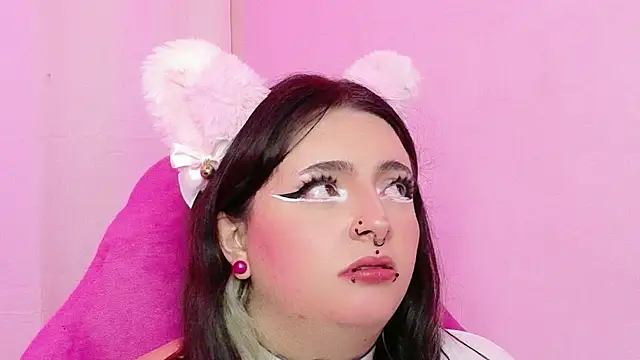 Show de Sachi_Meow na webcam