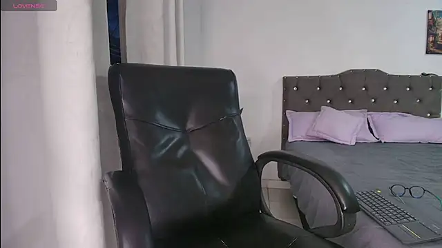 Webkamerová show Aaronblack1_