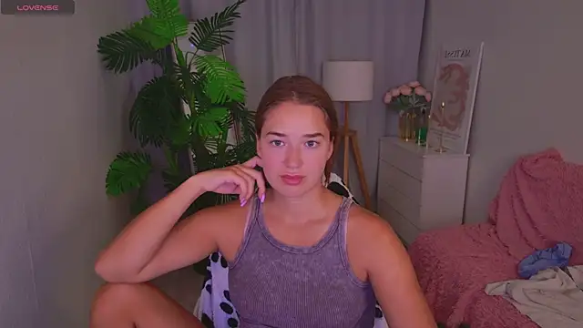 LovelyJessie Pertunjukan Webcam