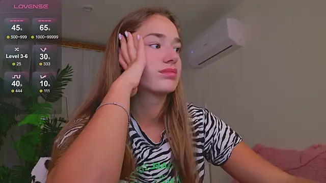 LovelyJessie's Webcam Show